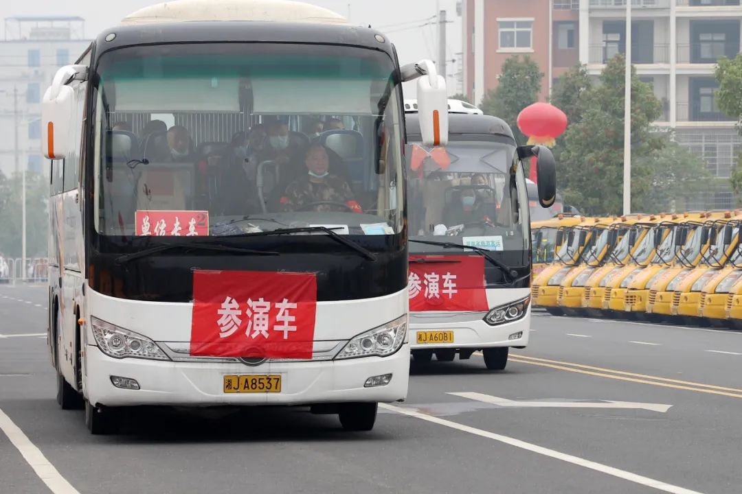 常德市湘北汽車運(yùn)輸有限公司,常德包車客運(yùn),常德旅游服務(wù),校車服務(wù)